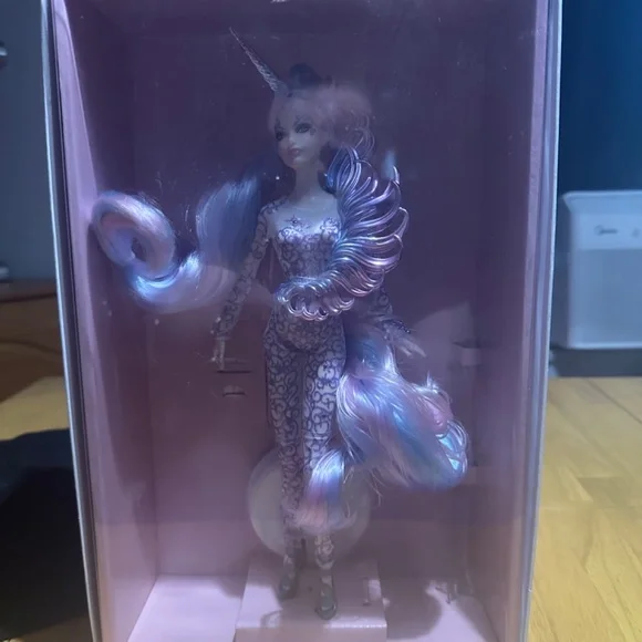 NIB, Unicorn Goddess Barbie, Mythical Muse series, limited edition 2017 - Picture 10 of 10